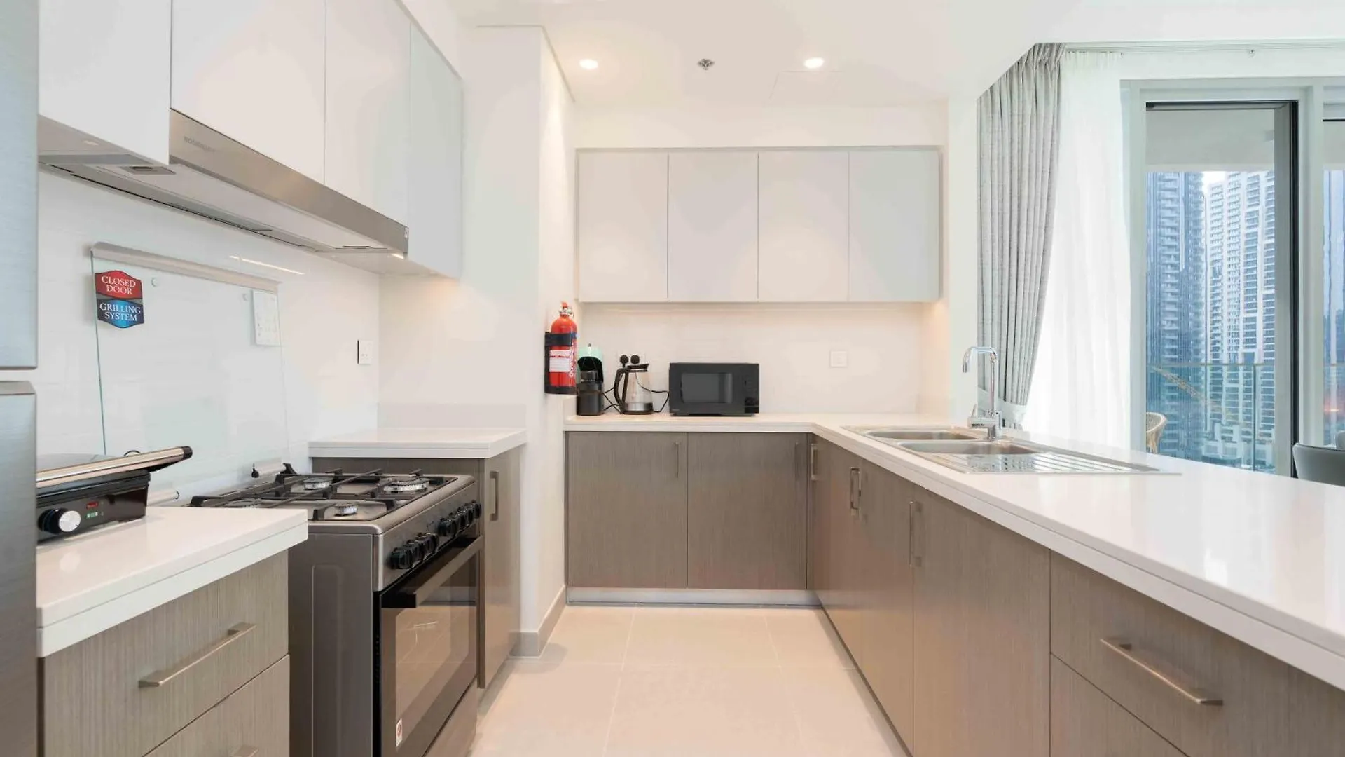 Elegant Escapes - 3B In Heart Of Downtown, Forte Dubai United Arab Emirates